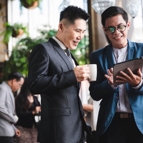 chinese-asian-business-discussion-business-partne-2022-12-16-02-23-49-utc.jpg chinese-asian-business-discussion-business-partne-2022-12-16-02-23-49-utc.jpg