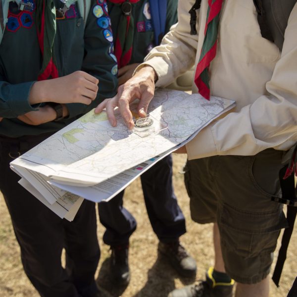 kids-having-fun-as-boy-scouts kids-having-fun-as-boy-scouts